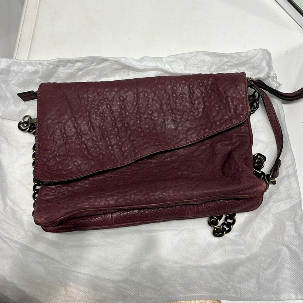 Preowned Maxon Collection Genuine Leather Crossbody Bag